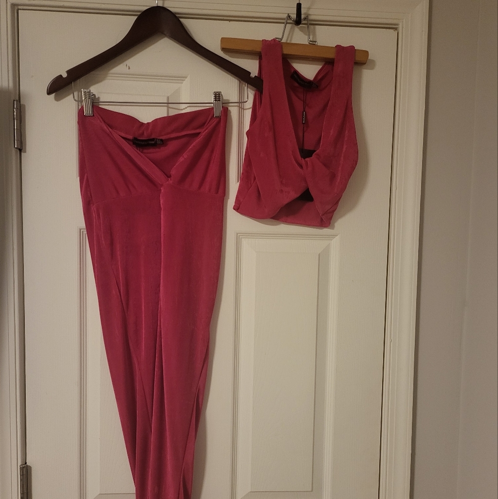 PrettyLittleThing Pink Velvet Two-Piece Skirt and Crop Top Set